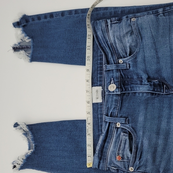 HUDSON Jeans ~ Krista Super Skinny Destroyed Hem Jeans - Picture 14 of 16